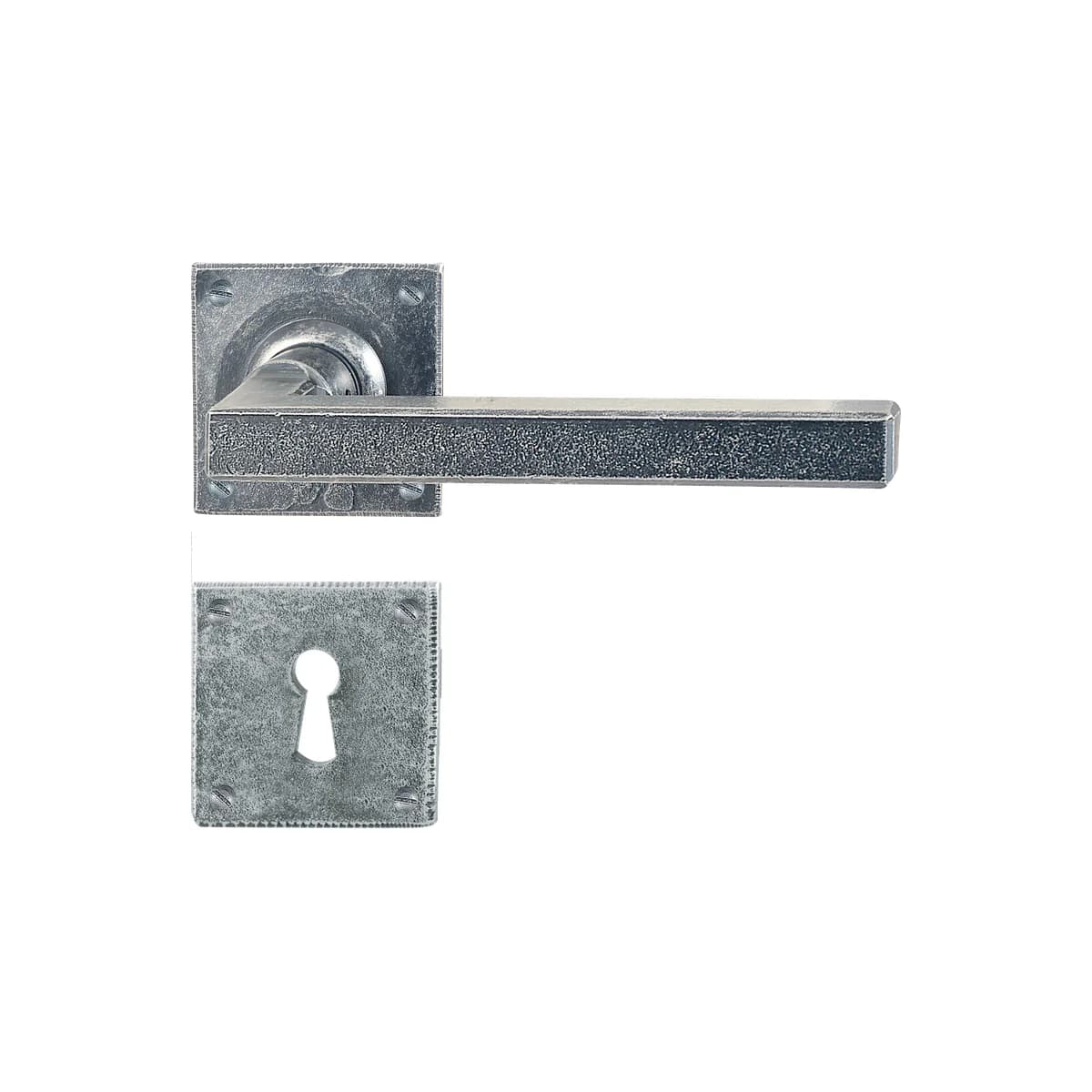 FM364 Kaltinė durų rankena su apyrakte – Antique Silver apdaila