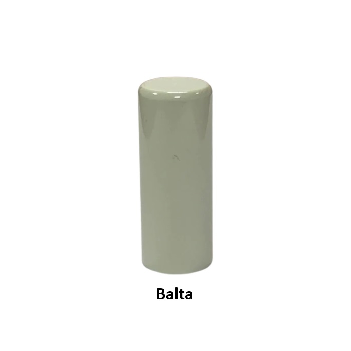 Baltas